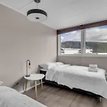 Apartament With Seaview,